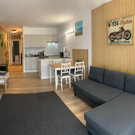 Casa Viktoria * طوستا ديل سيلونثيو